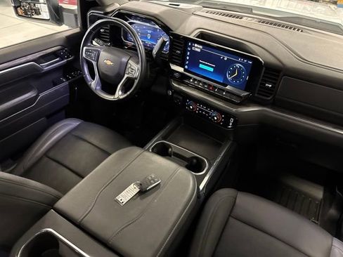 Used 2025 Chevrolet Silverado 2500 LTZ w/ Z71 Chrome Sport Edition AWD/4WD image 20