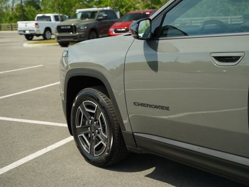 New 2026 Jeep Cherokee Limited AWD/4WD image 36
