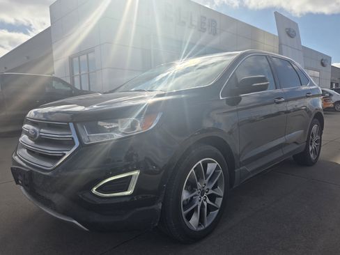 Used 2017 Ford Edge Titanium w/ Equipment Group 301A image 3