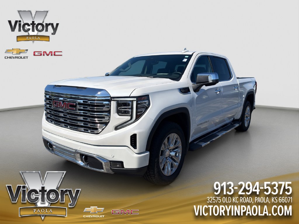 Used 2024 GMC Sierra 1500 Denali w/ Technology Package AWD/4WD image 1