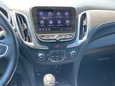 Used 2021 Chevrolet Equinox Premier AWD/4WD image 10