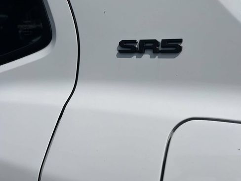 New 2026 Toyota 4Runner SR5 AWD/4WD image 10