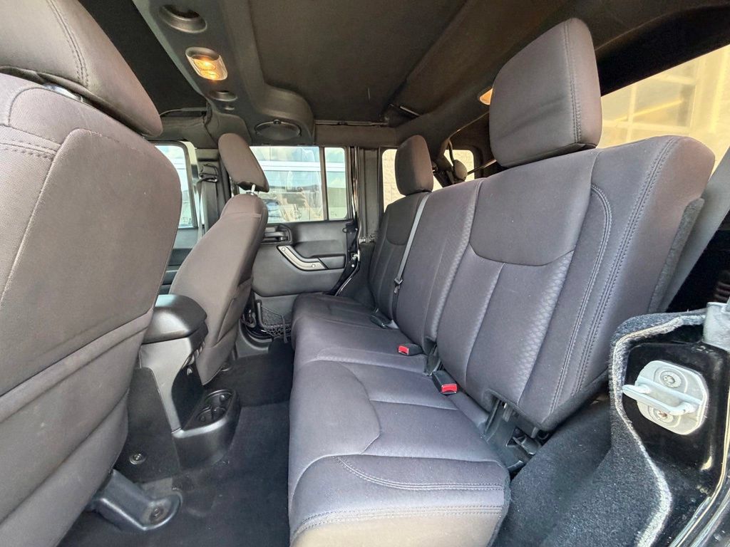 Used 2014 Jeep Wrangler Unlimited Sport w/ Quick Order Package 23S AWD/4WD image 24