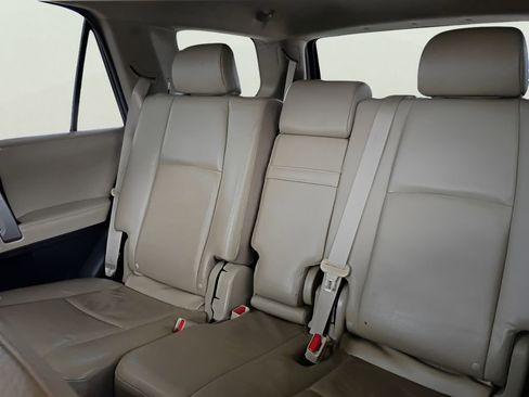 Used 2013 Toyota 4Runner Limited AWD/4WD image 30