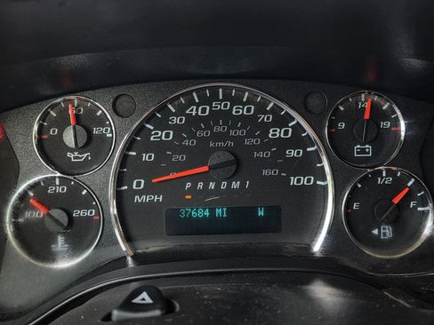 Used 2023 Chevrolet Express 3500 LS RWD image 17