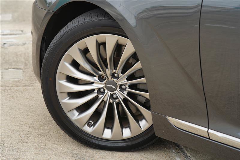 Used 2019 Genesis G90 5.0 Ultimate RWD image 22