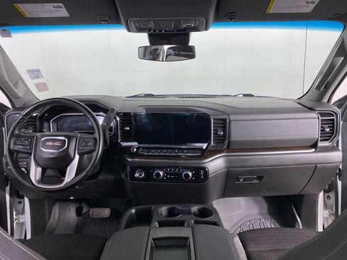 Used 2024 GMC Sierra 1500 Elevation w/ X31 Off-Road Package AWD/4WD image 21