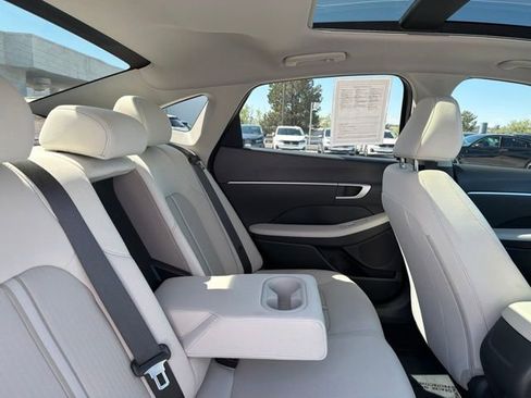 Used 2024 Hyundai Sonata SEL w/ Convenience Package FWD image 14