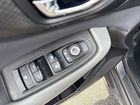 Used 2023 Subaru Outback Premium AWD/4WD image 13