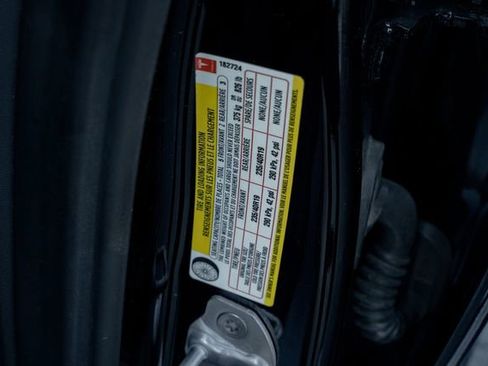 Used 2018 Tesla Model 3 Long Range image 42