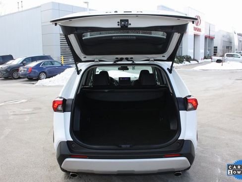 Used 2024 Toyota RAV4 Adventure image 8