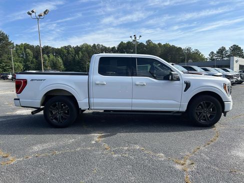 Used 2021 Ford F150 XLT w/ Equipment Group 302A High RWD image 2