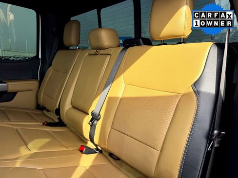 Used 2023 Ford F250 Lariat w/ Chrome Package image 17