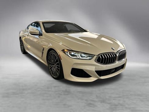 Used 2020 BMW 840i Coupe w/ M Sport Package RWD image 2