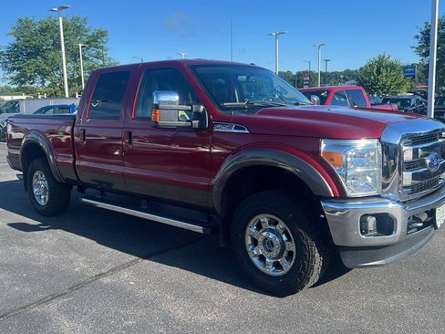 Used 2016 Ford F250 Lariat w/ Chrome Package AWD/4WD image 2