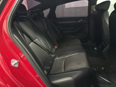 Used 2022 Honda Accord Sport image 33