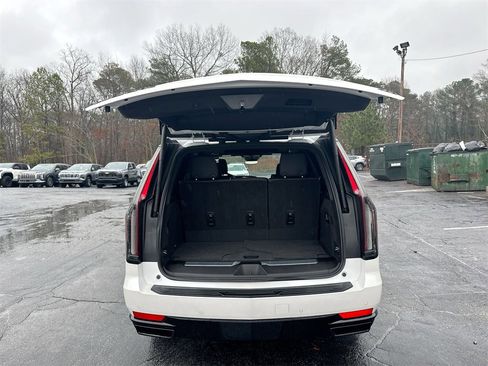 Used 2024 Cadillac Escalade Sport w/ LPO, ONYX Package image 35