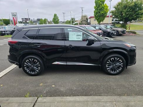 New 2026 Nissan Rogue Platinum AWD/4WD image 4