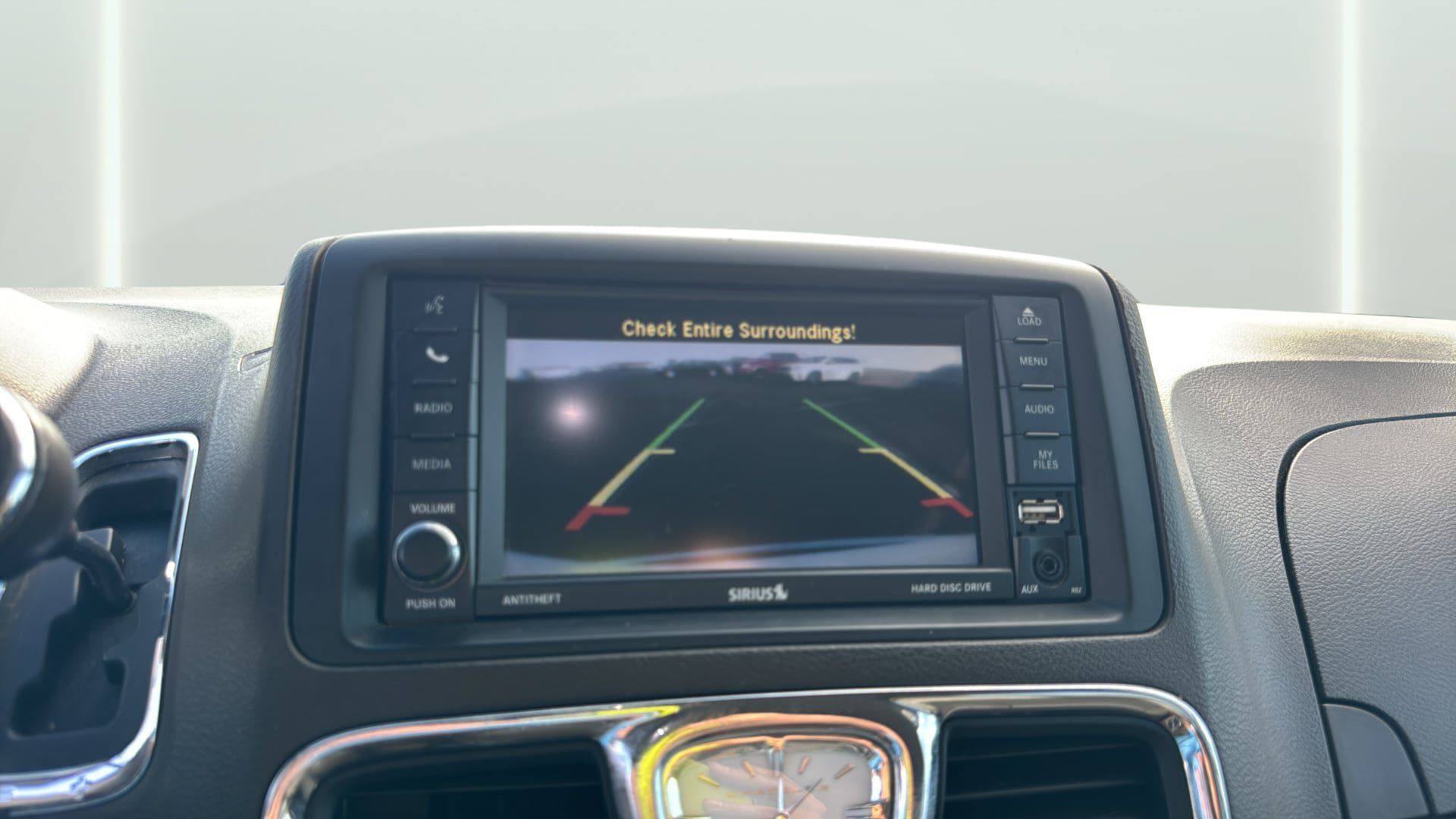 Used 2012 Chrysler Town & Country Touring w/ Entertainment Group #1 FWD image 25