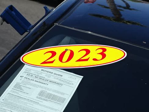 Used 2023 Toyota Corolla LE FWD image 6