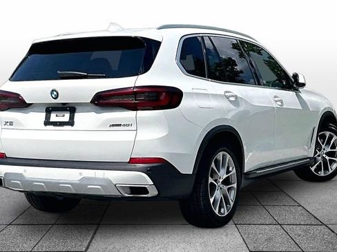 Used 2023 BMW X5 xDrive40i w/ Premium Package AWD/4WD image 6