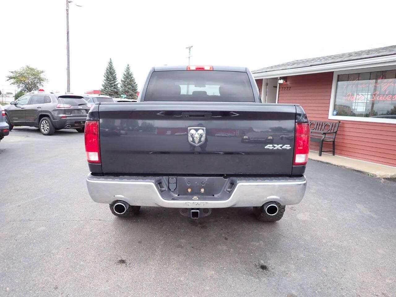 Used 2019 RAM 1500 ST w/ SXT Plus Group AWD/4WD image 5