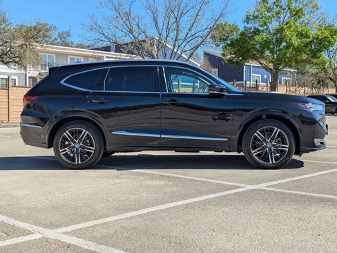 New 2026 Acura MDX SH-AWD w/ Advance Package image 2