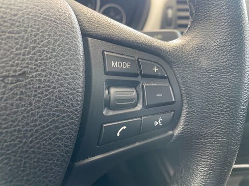 Used 2017 BMW 320i xDrive Sedan image 38