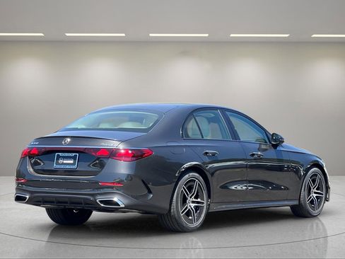 New 2025 Mercedes-Benz E 350 4MATIC Sedan image 4