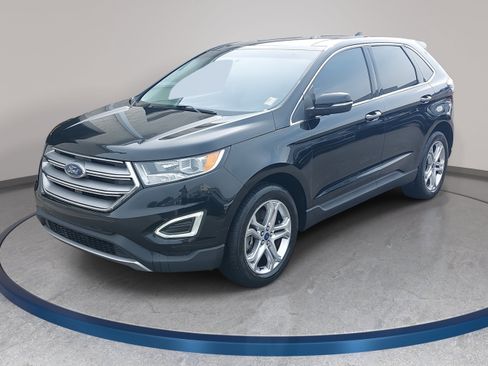 Used 2018 Ford Edge Titanium w/ Technology Package AWD/4WD image 1