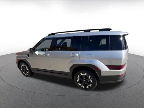 Used 2025 Hyundai Santa Fe SEL image 10