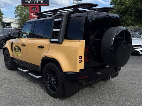 Used 2022 Land Rover Defender 110 X-Dynamic SE AWD/4WD image 13