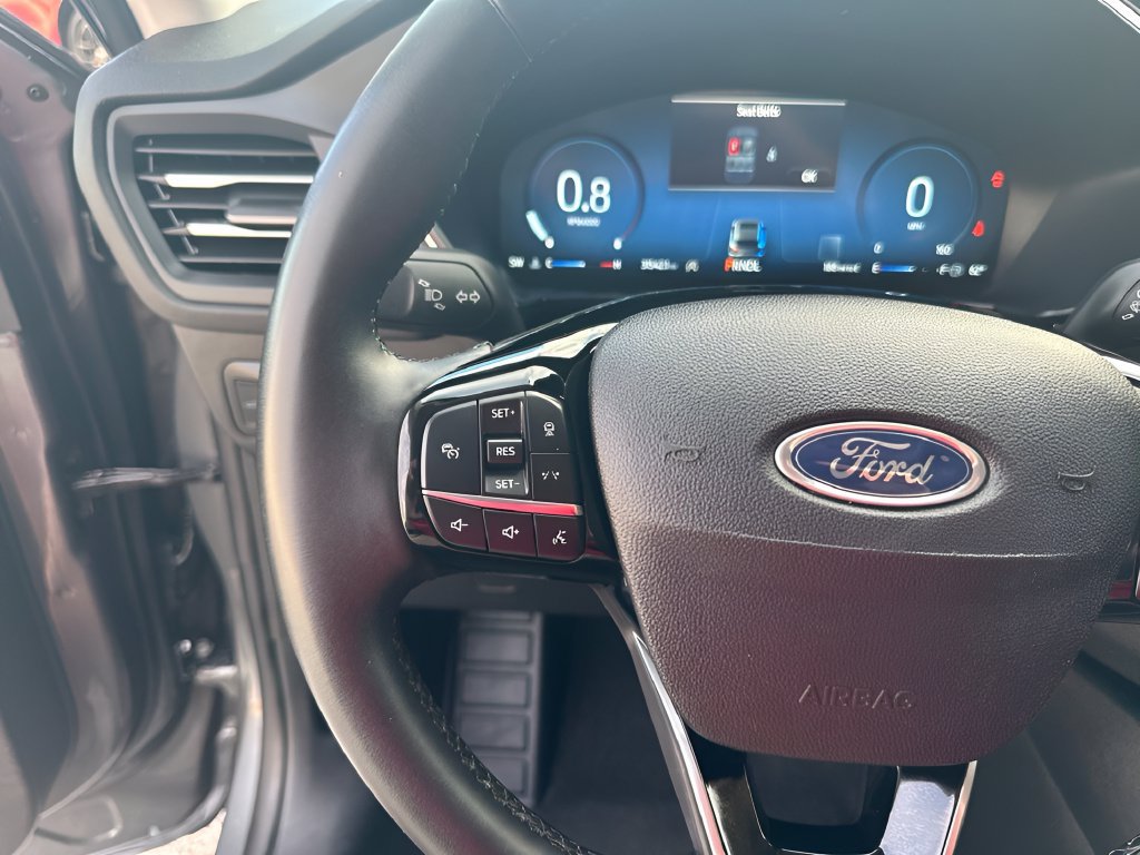 Used 2025 Ford Escape Platinum AWD/4WD image 13