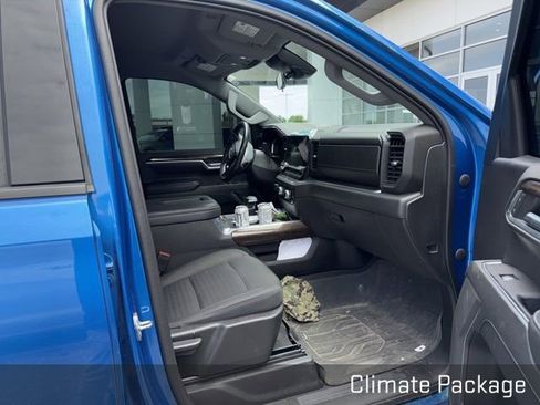 Used 2022 GMC Sierra 1500 Elevation w/ LPO, Elevation Black Package AWD/4WD image 10