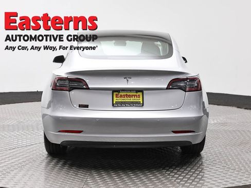 Used 2018 Tesla Model 3 Long Range AWD/4WD image 6