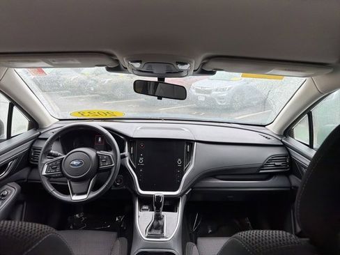 Used 2023 Subaru Outback Premium image 29