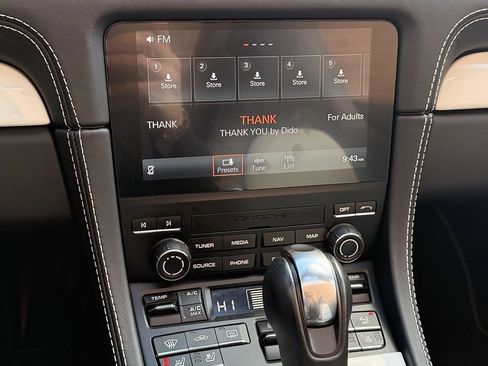 Used 2024 Porsche 718 Boxster image 15