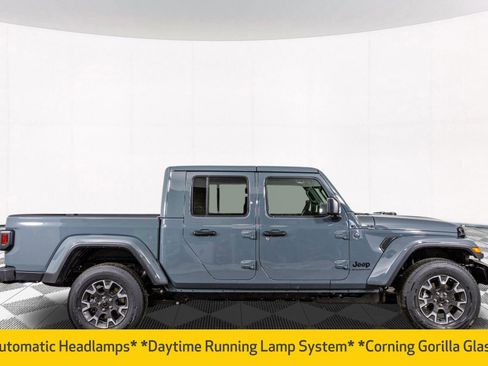 New 2026 Jeep Gladiator Sport AWD/4WD image 15