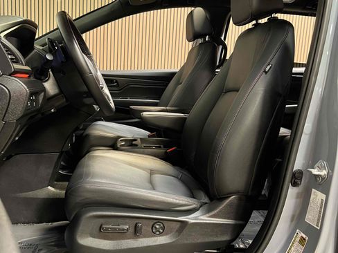 Used 2023 Honda Odyssey Sport image 26