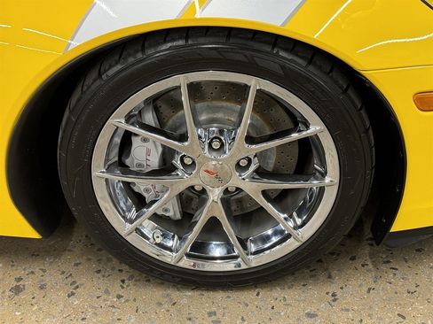 Used 2010 Chevrolet Corvette Grand Sport w/ Preferred Equipment Group RWD image 20