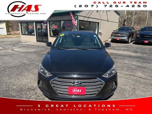 Used 2017 Hyundai Elantra Limited FWD image 9