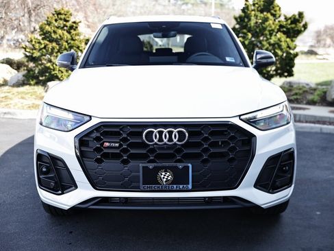 Used 2024 Audi SQ5 Premium Plus w/ Premium Plus Package image 13