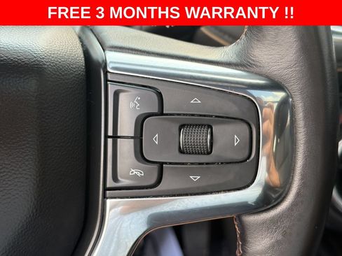Used 2022 Chevrolet Blazer Premier w/ Enhanced Convenience Package AWD/4WD image 40