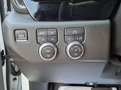 Certified 2023 GMC Sierra 1500 Elevation AWD/4WD image 15