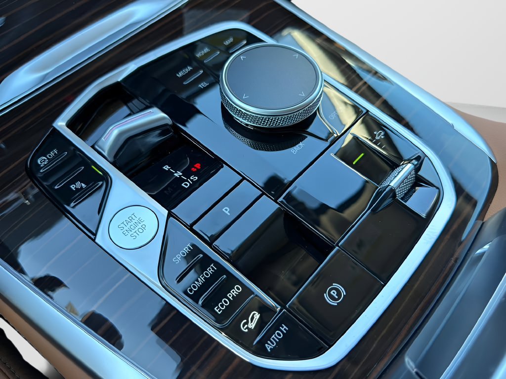 New 2027 BMW X7 xDrive40i AWD/4WD image 27