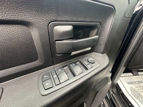 Used 2019 RAM 1500 Express w/ Wheel & Sound Group AWD/4WD image 17