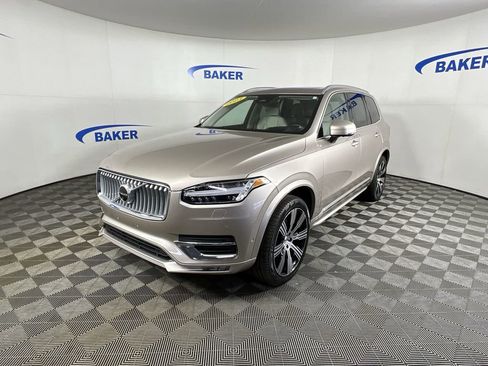 Used 2023 Volvo XC90 B6 Ultimate AWD/4WD image 5