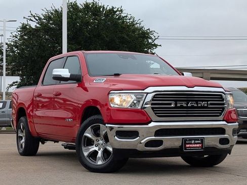 Used 2024 RAM 1500 Laramie AWD/4WD image 2