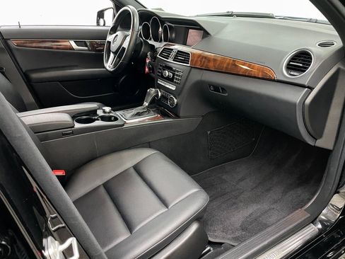 Used 2012 Mercedes-Benz C 300 4MATIC Sedan image 36