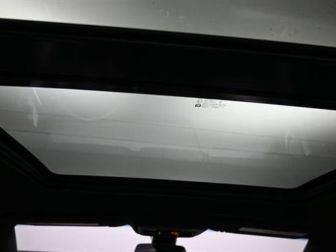 Used 2023 Cadillac XT5 Premium Luxury FWD image 17